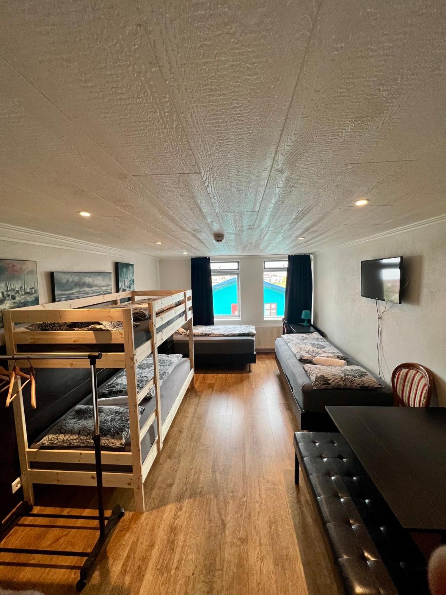 Art Hostel And Apartments Stokkseyri 외부 사진