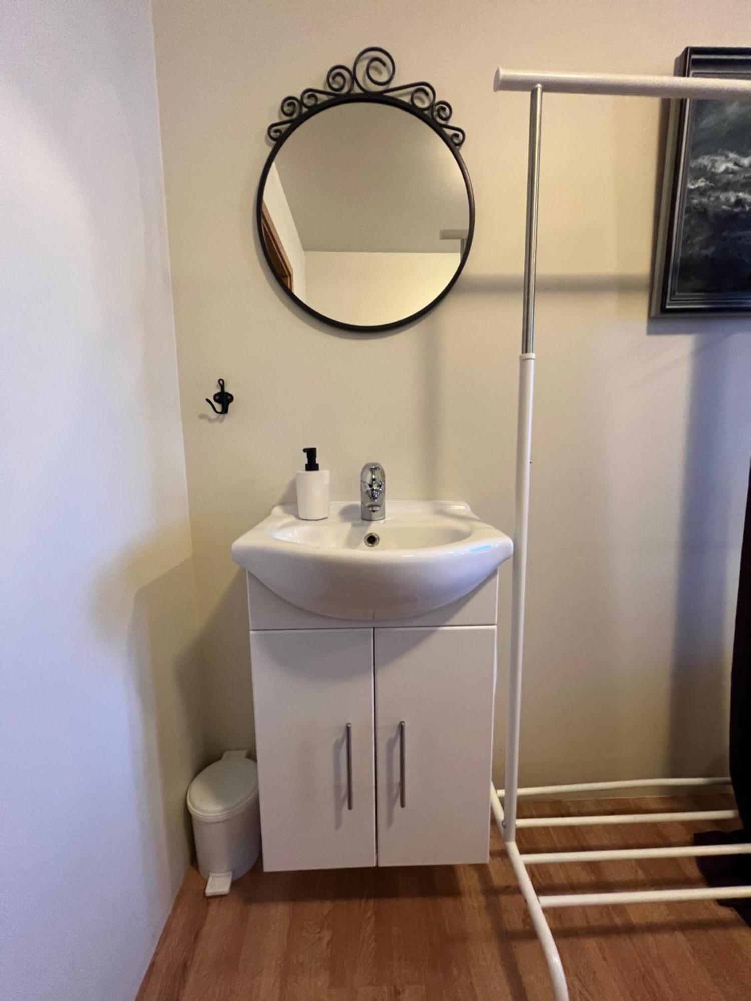 Art Hostel And Apartments Stokkseyri 외부 사진