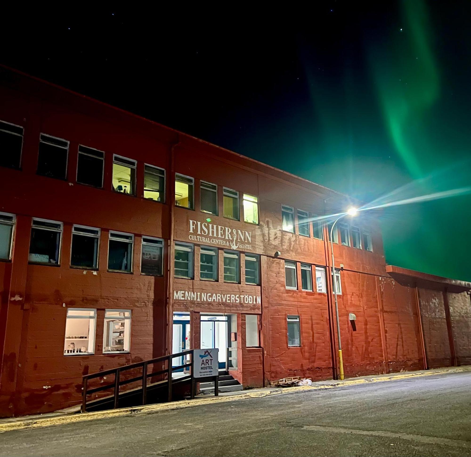 Art Hostel And Apartments Stokkseyri 외부 사진